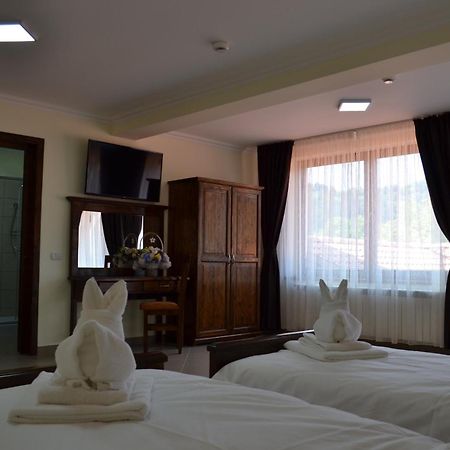 מויצ'ו דה סוס Hotel Rabbit Bran מראה חיצוני תמונה